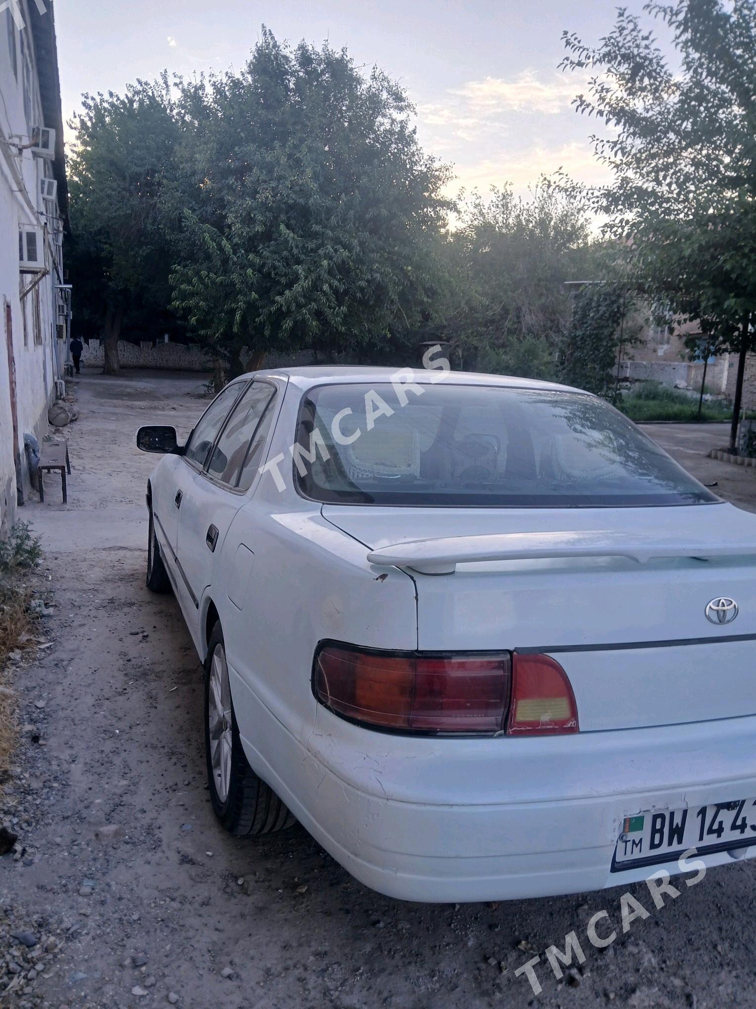 Toyota Camry 1993 - 65 000 TMT - Türkmenabat - img 2