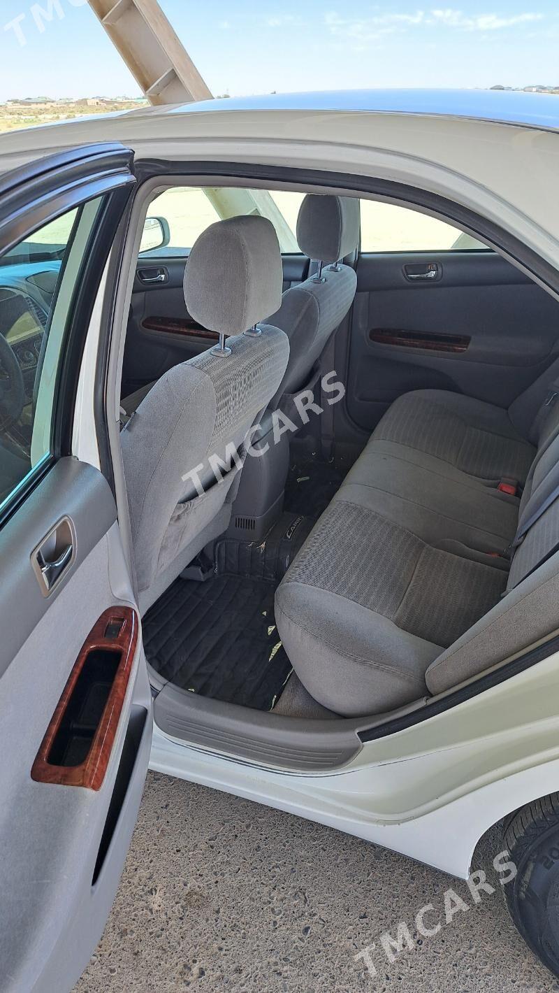 Toyota Camry 2005 - 160 000 TMT - Дянев - img 6