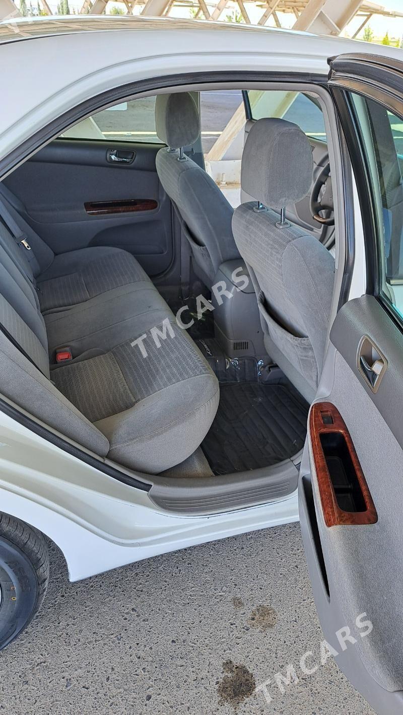 Toyota Camry 2005 - 160 000 TMT - Дянев - img 7
