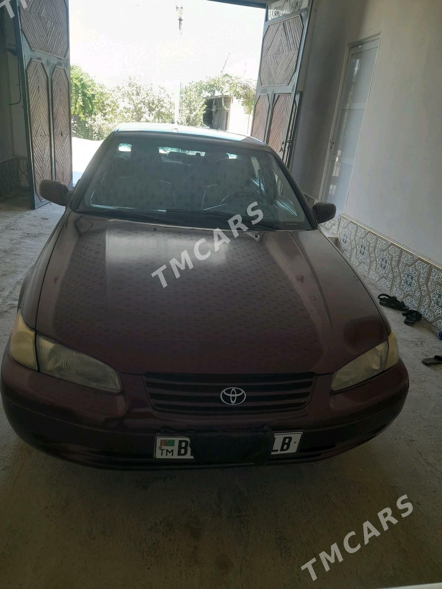 Toyota Camry 1999 - 115 000 TMT - Çärjew - img 2