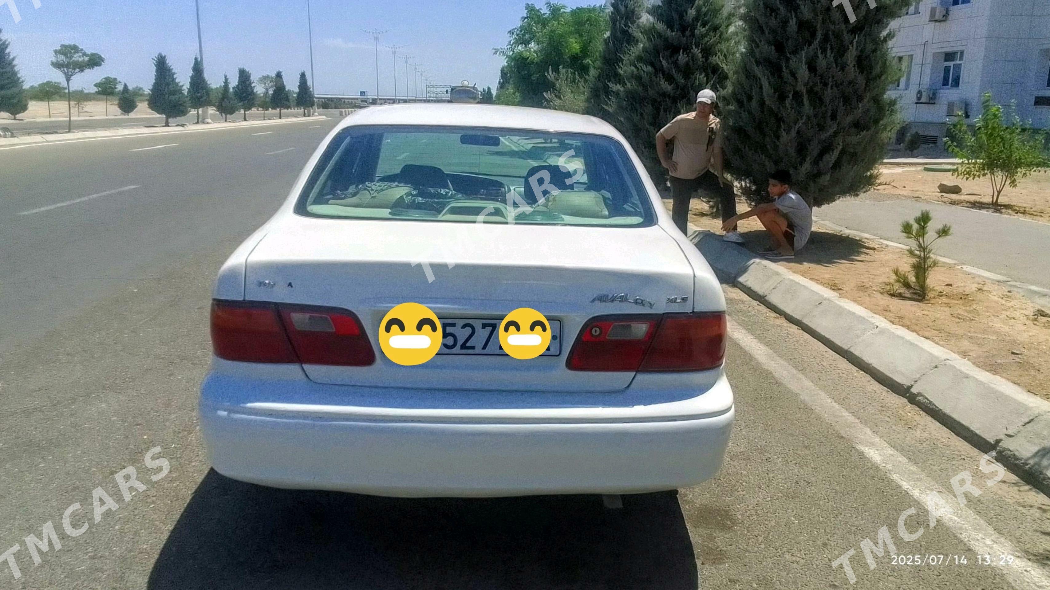 Toyota Avalon 1999 - 90 000 TMT - Туркменбаши - img 4