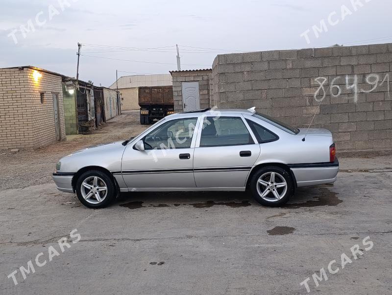 Opel Vectra 1995 - 40 000 TMT - Векильбазар - img 4