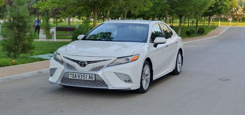 Toyota Camry 2018 - 279 000 TMT - Aşgabat - img 2