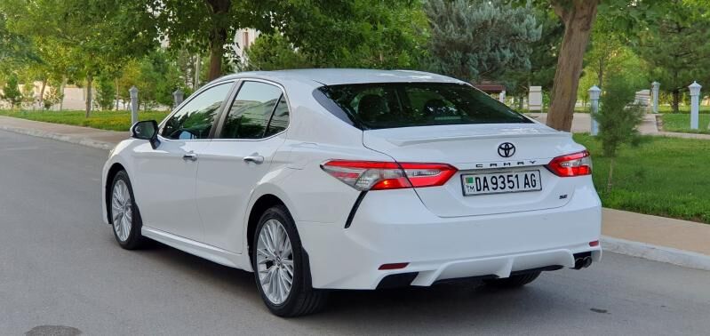 Toyota Camry 2018 - 279 000 TMT - Aşgabat - img 5
