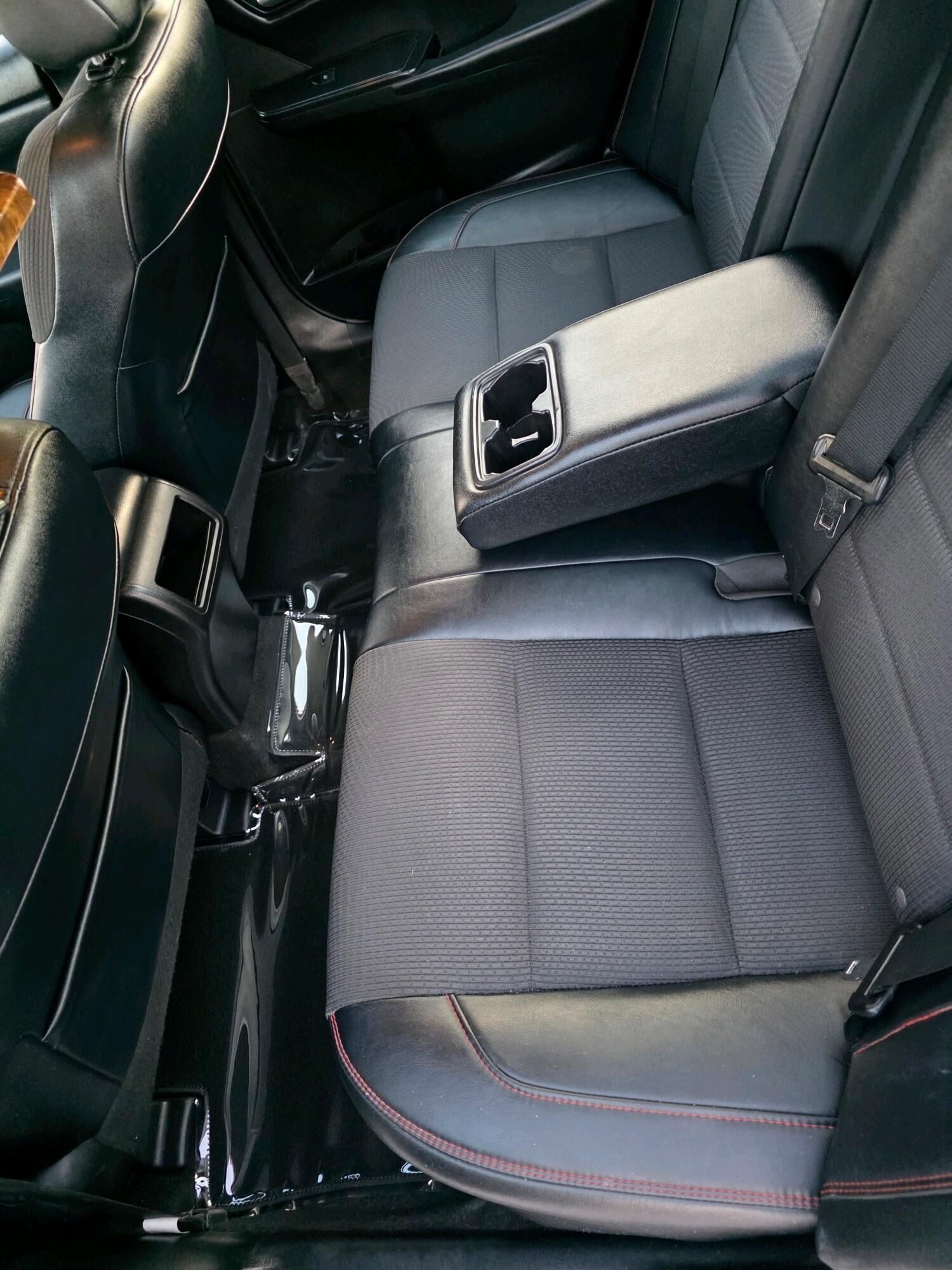 Toyota Camry 2017 - 245 000 TMT - Бузмеин ГРЭС - img 7