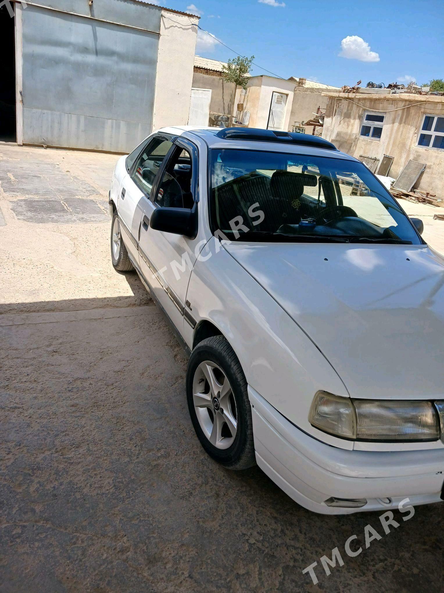 Opel Astra 1991 - 30 000 TMT - Кака - img 2