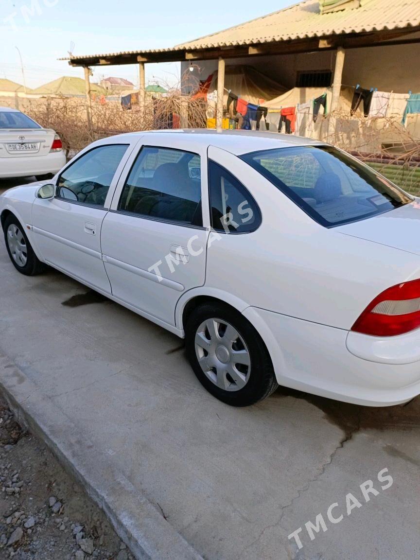 Opel Vectra 1996 - 43 000 TMT - Кипджак - img 6