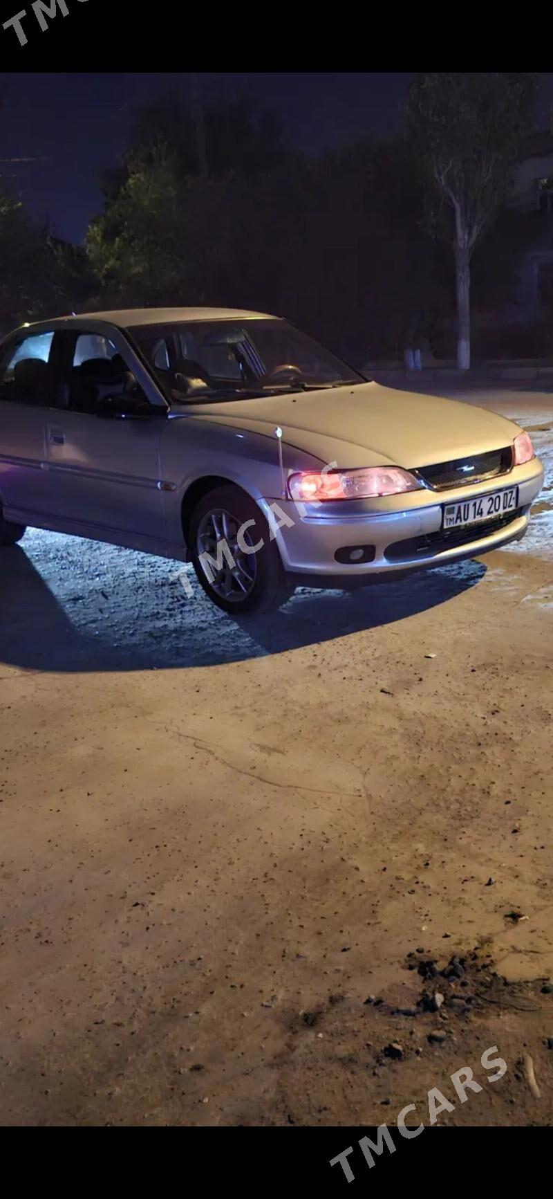 Opel Vectra 2000 - 72 000 TMT - Дашогуз - img 4