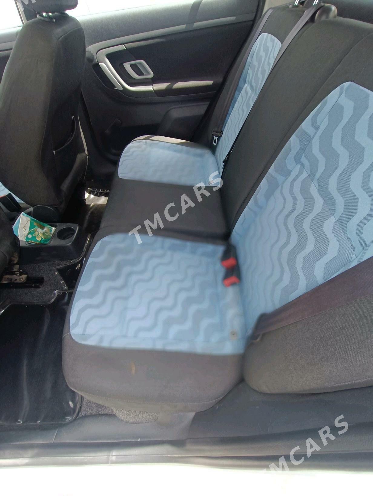Skoda Fabia​ 2010 - 110 000 TMT - Parahat 7 - img 5