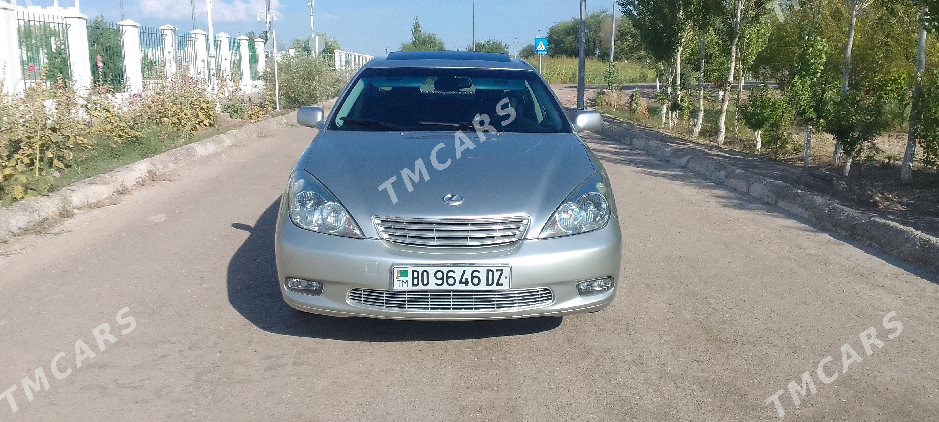 Lexus ES 300 2002 - 180 000 TMT - Болдумсаз - img 1