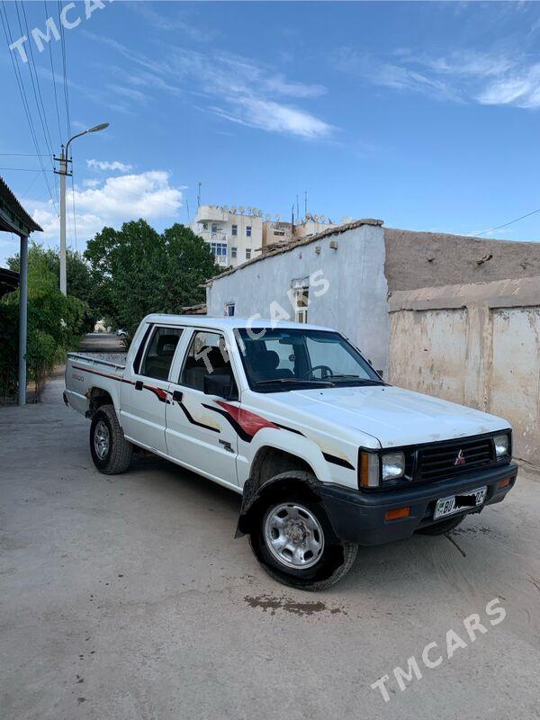 Mitsubishi L200 1999 - 65 000 TMT - Дашогуз - img 1