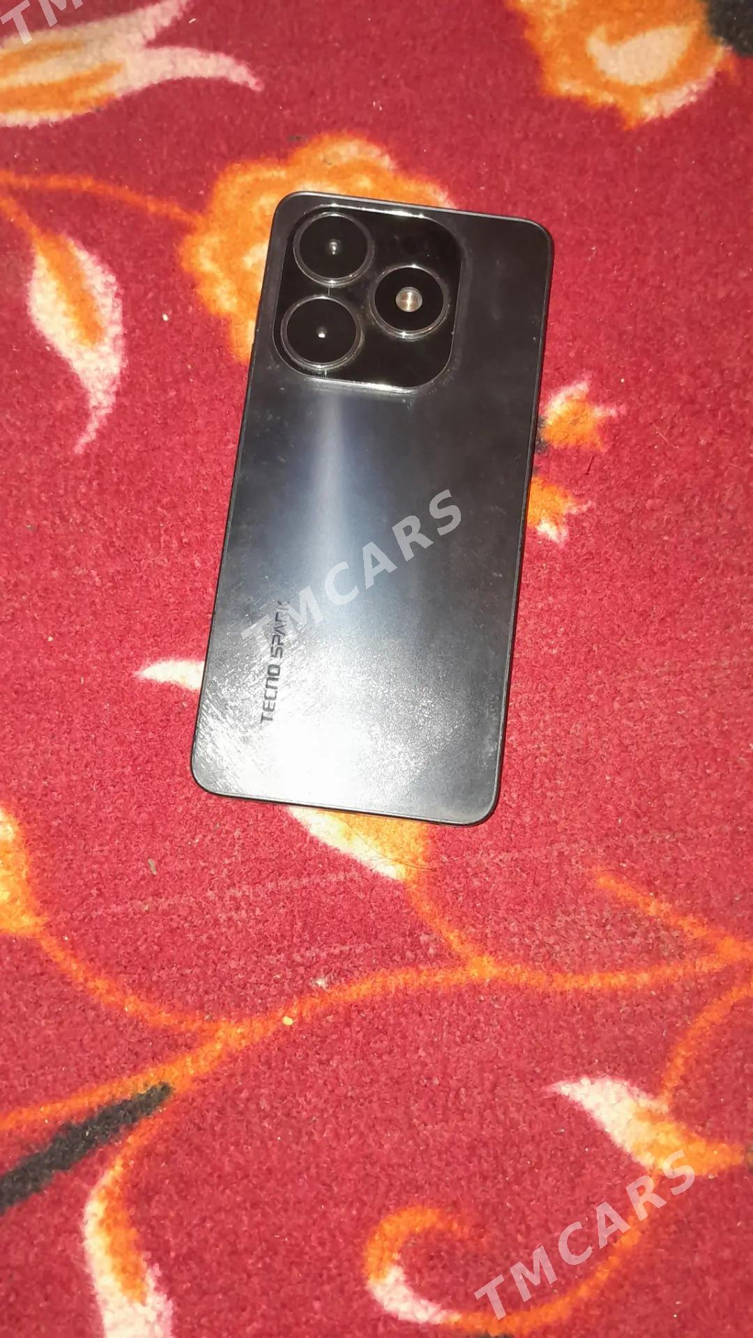 TECNO SPARK 20 - Теджен - img 3