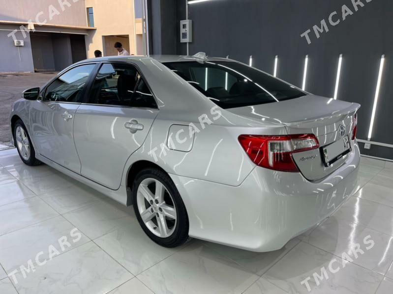 Toyota Camry 2012 - 225 000 TMT - Büzmeýin - img 3
