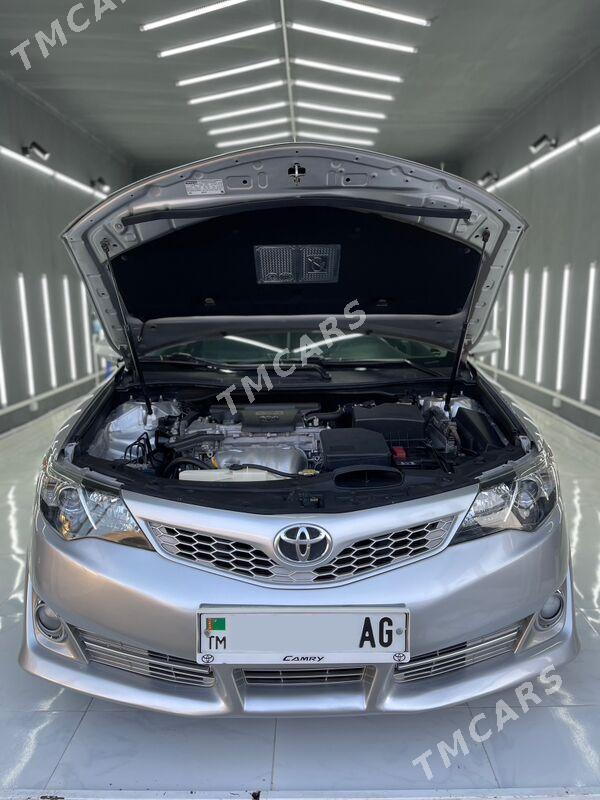 Toyota Camry 2012 - 225 000 TMT - Büzmeýin - img 9