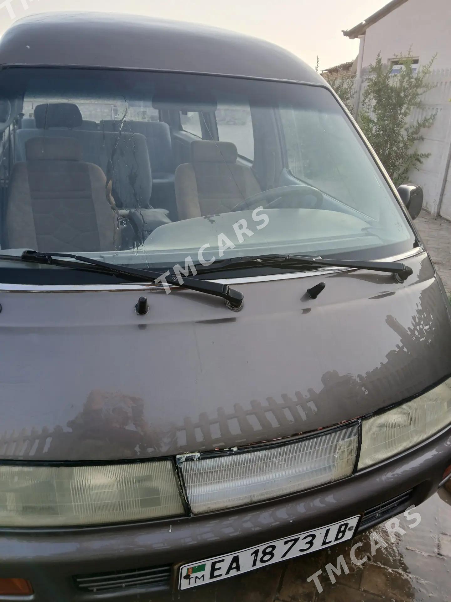 Toyota Town Ace 1994 - 37 000 TMT - Kerki - img 2