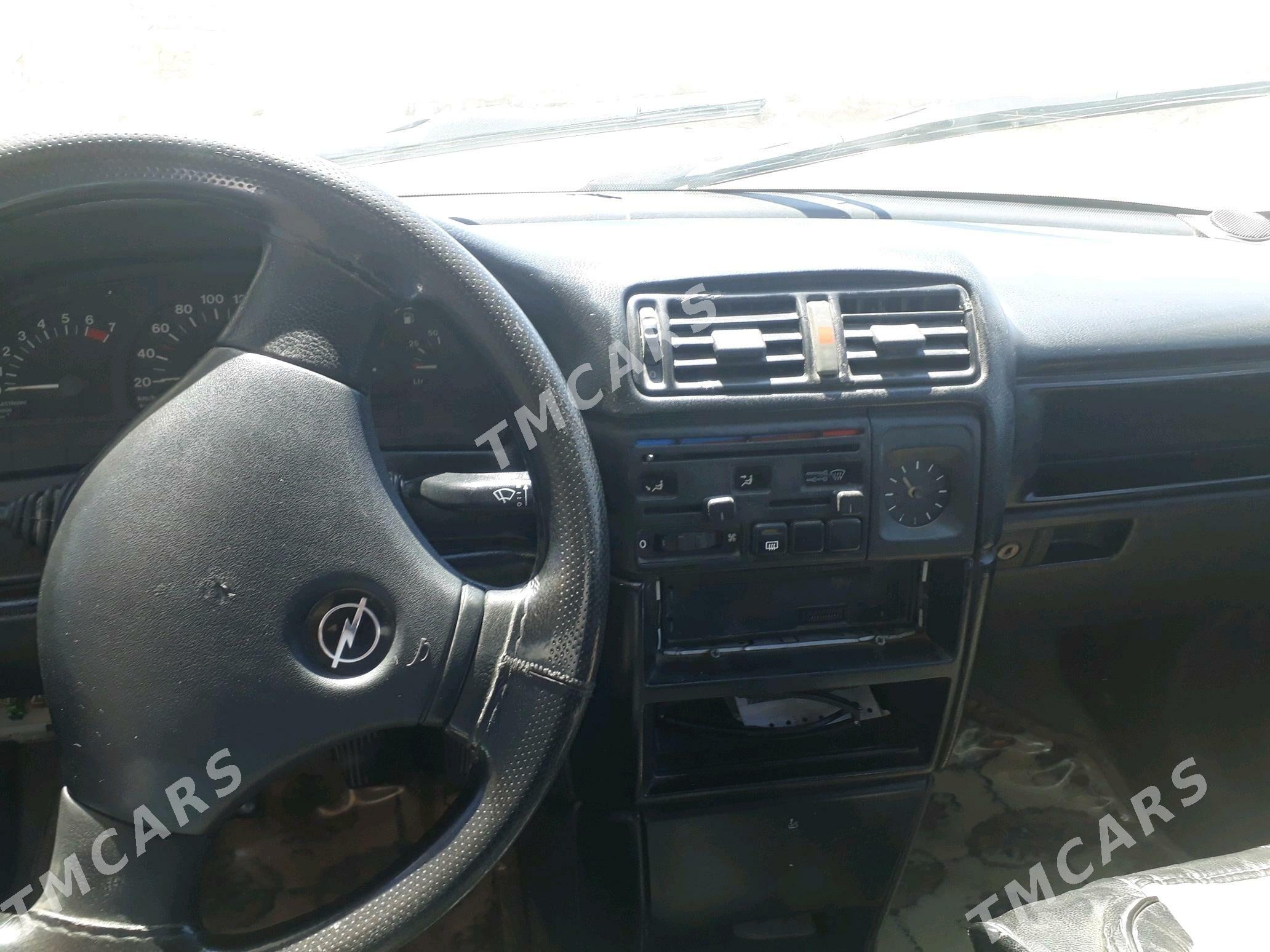Opel Vectra 1992 - 30 000 TMT - Türkmenbaşy - img 2