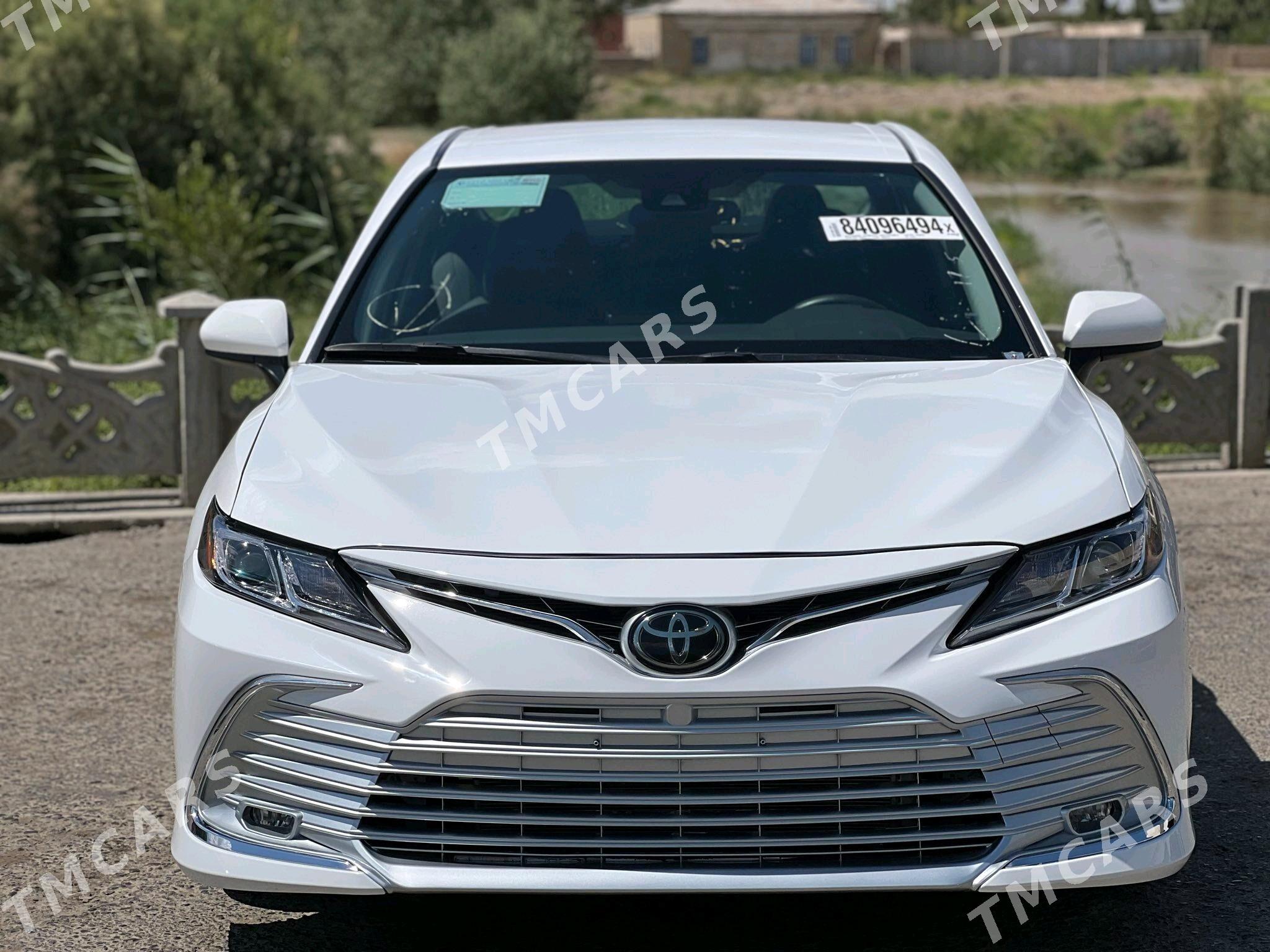 Toyota Camry 2022 - 330 000 TMT - Мары - img 1
