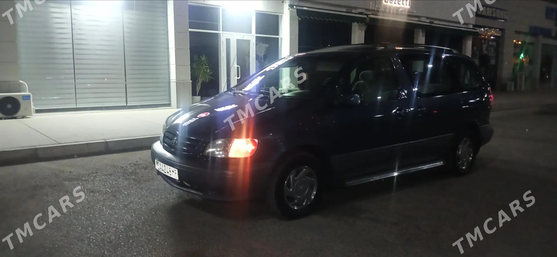 Toyota Sienna 2003 - 150 000 TMT - Мары - img 2