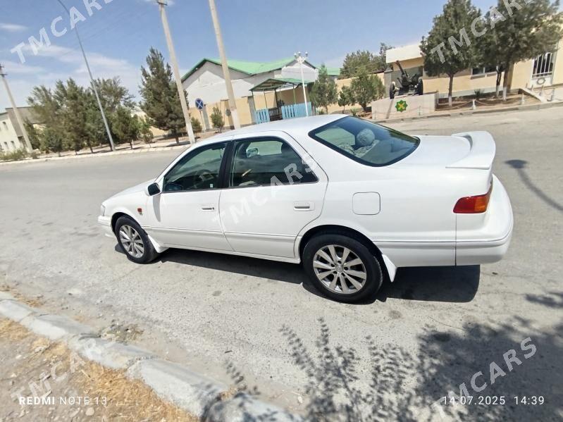 Toyota Camry 1998 - 130 000 TMT - Gyzylarbat - img 3