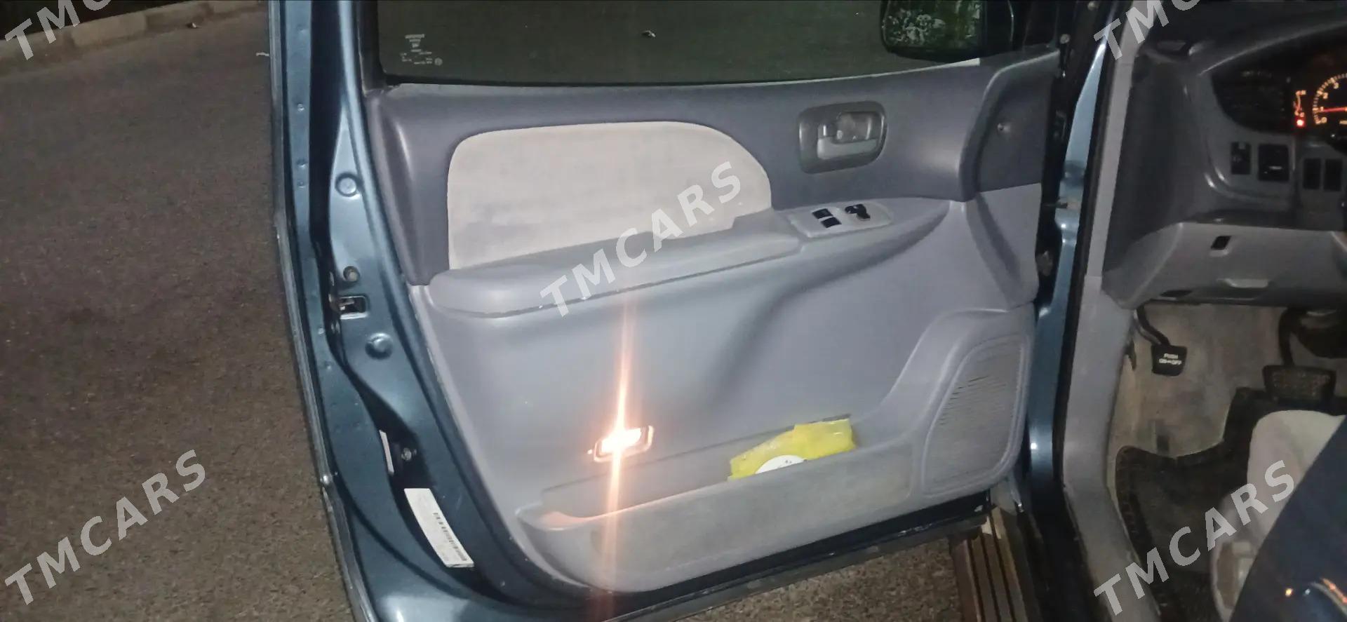 Toyota Sienna 2003 - 150 000 TMT - Мары - img 3