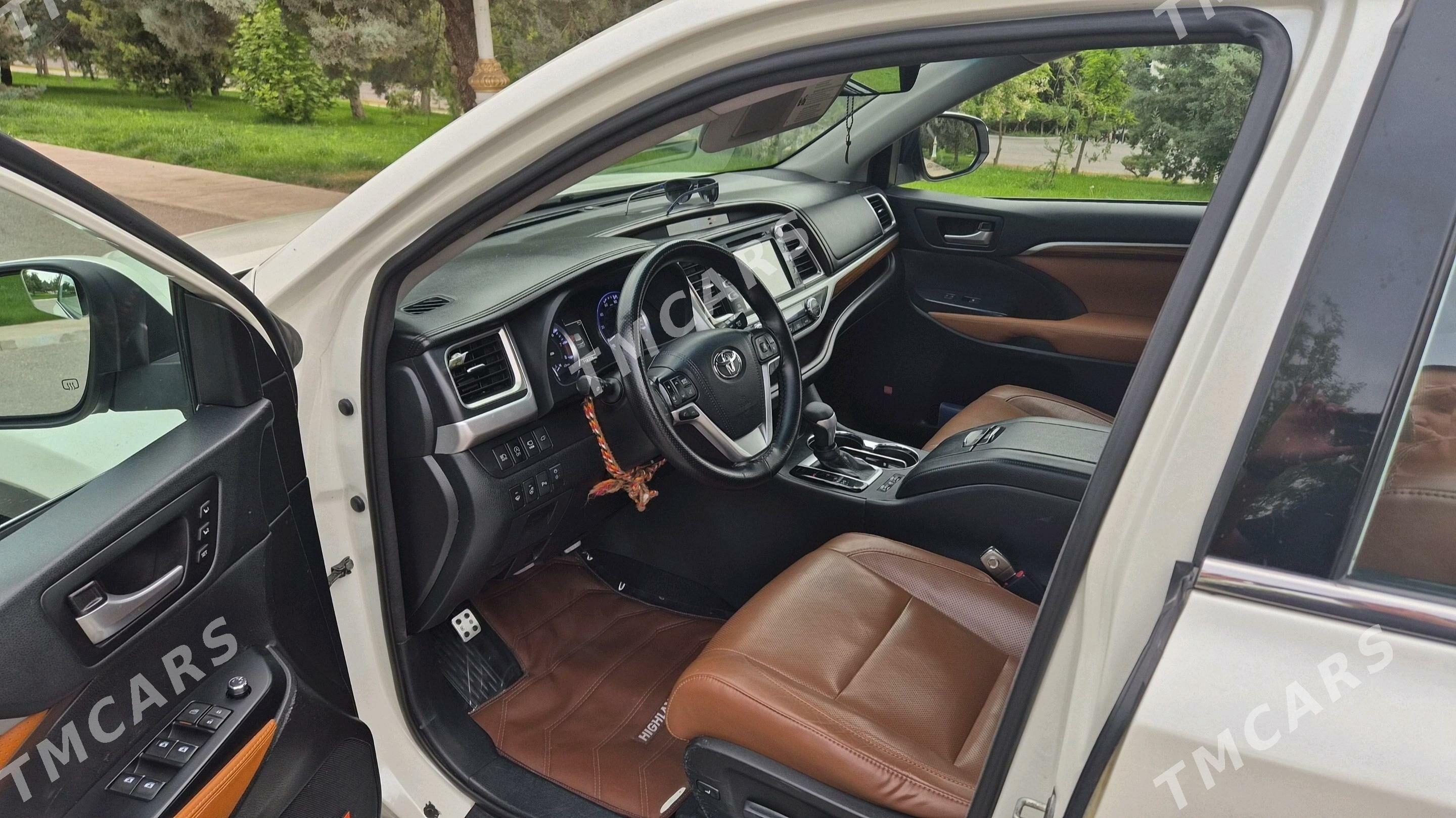 Toyota Highlander 2018 - 440 000 TMT - Хитровка - img 6