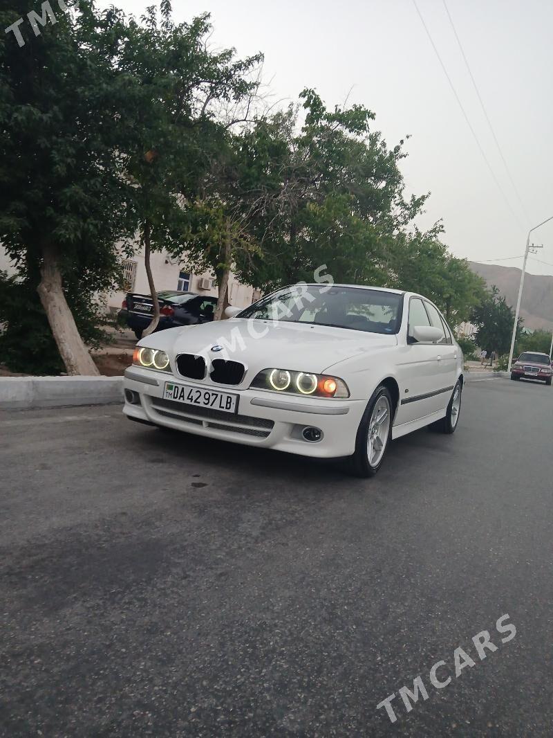 BMW E39 2001 - 150 000 TMT - Туркменабат - img 7