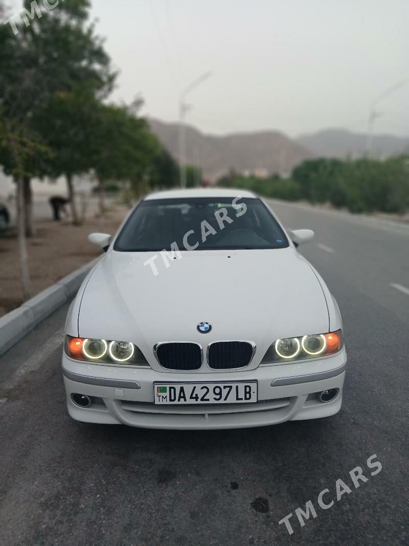 BMW E39 2001 - 150 000 TMT - Туркменабат - img 3