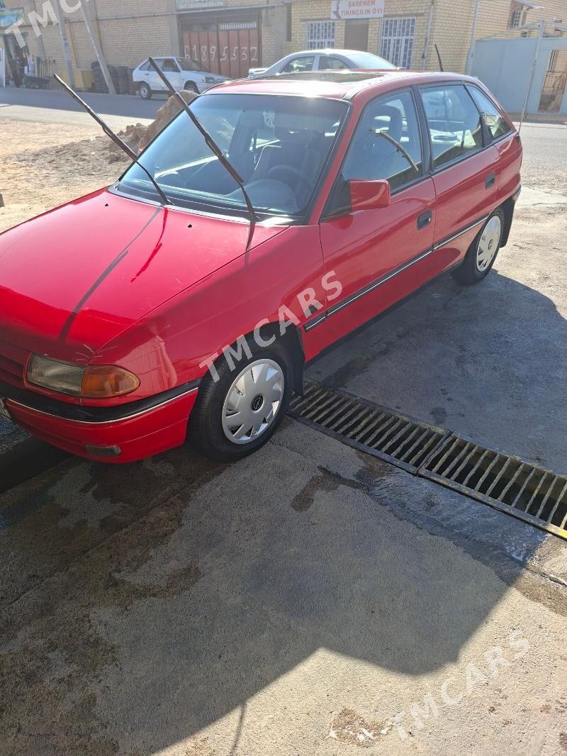 Opel Astra 1992 - 45 000 TMT - Мары - img 3