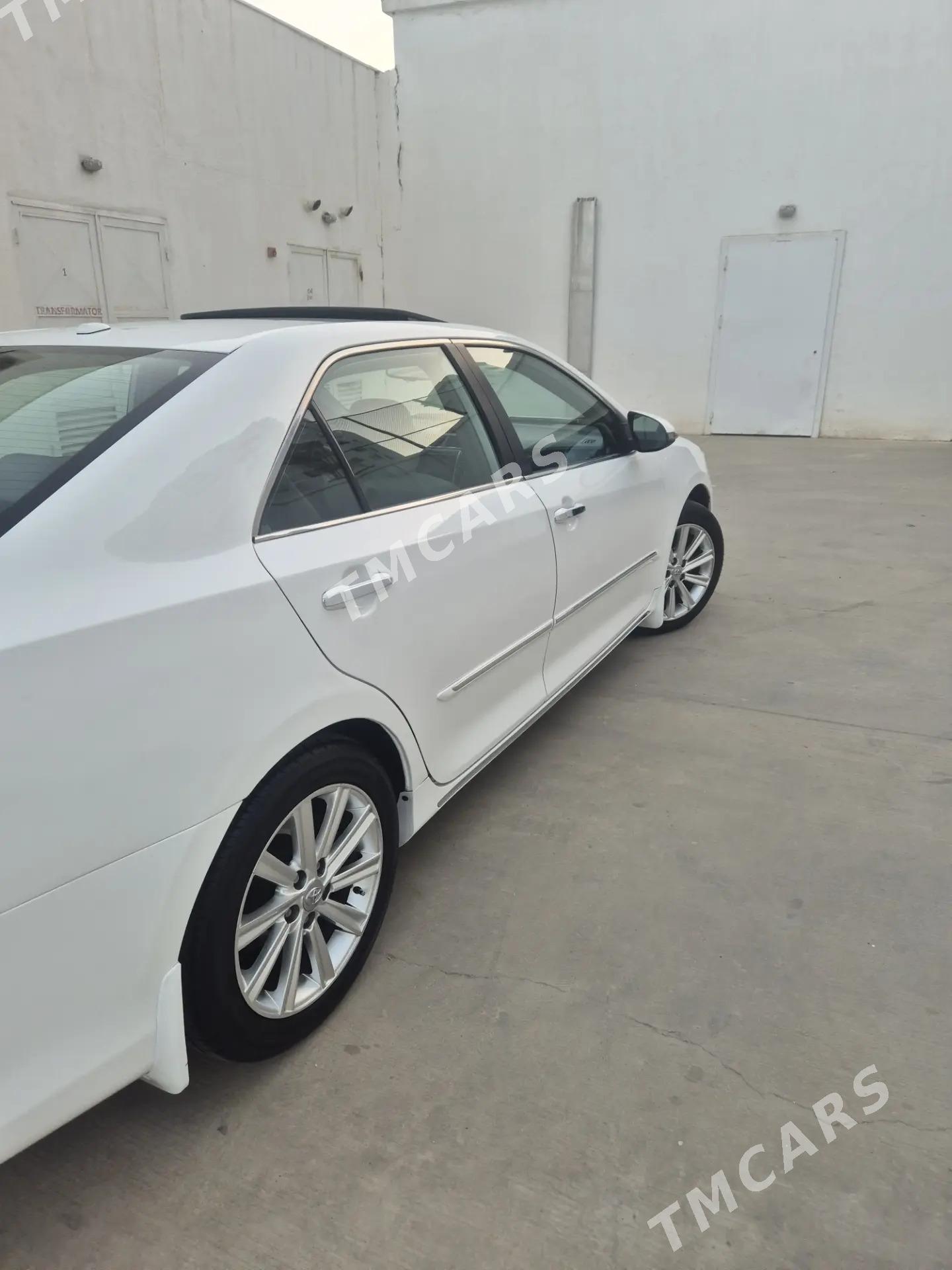 Toyota Camry 2012 - 235 000 TMT - Ашхабад - img 4