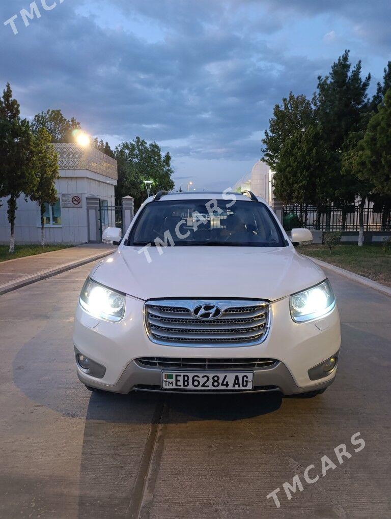 Hyundai Santa Fe 2011 - 220 000 TMT - Ашхабад - img 3