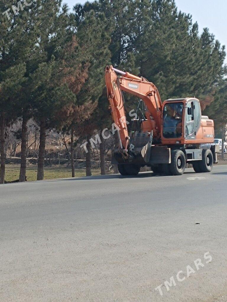 JCB 3CX Compact 2014 - 1 100 000 TMT - Дянев - img 4