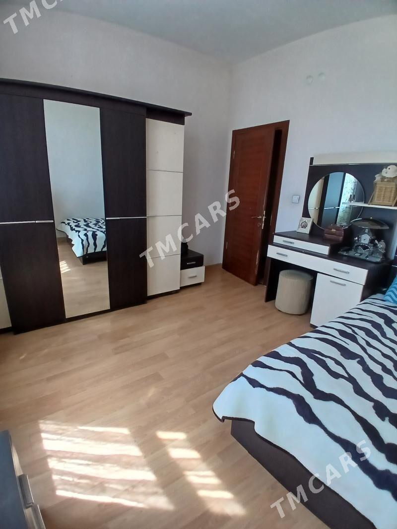 Таслама 4ком 117м² 3этаж - Ашхабад - img 1