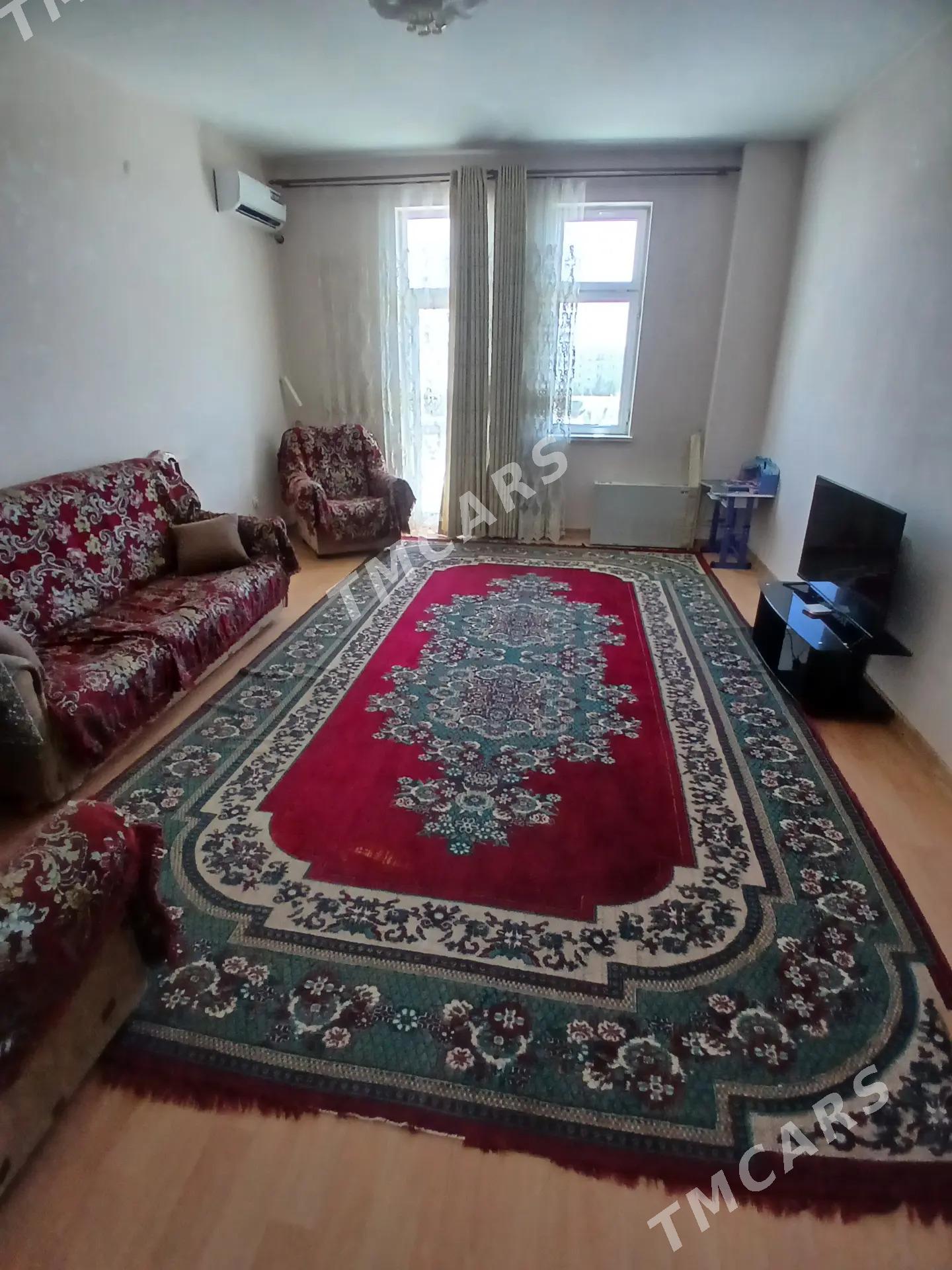 Полуэлитка 4 ком 3 этаж - Aşgabat - img 2