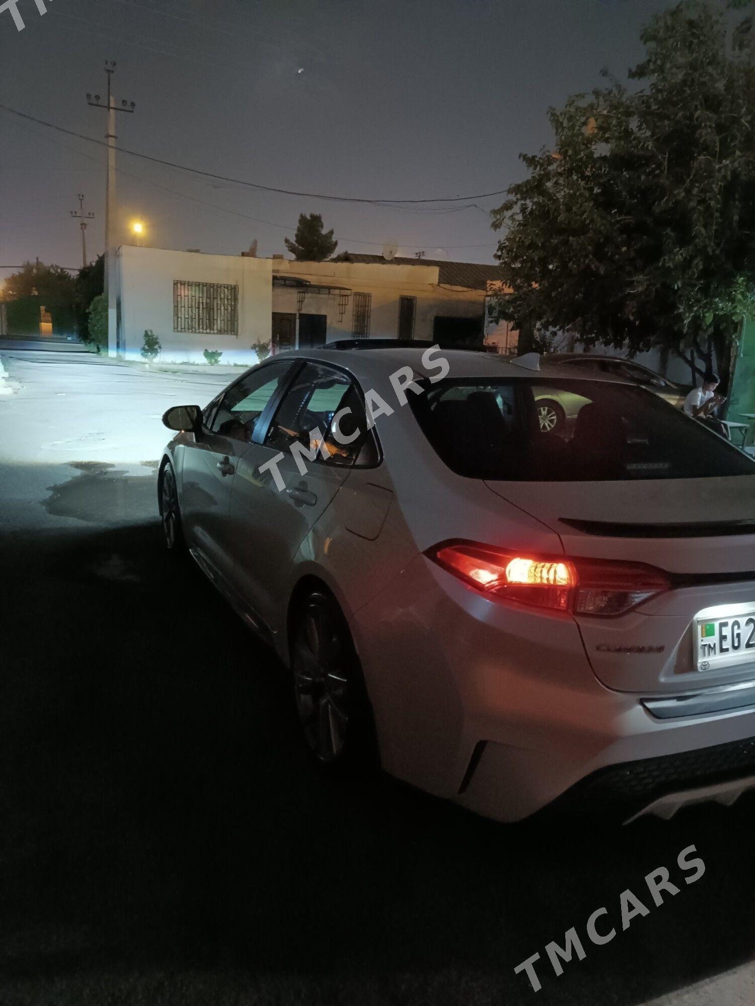 Toyota Corolla 2019 - 248 000 TMT - Ашхабад - img 4