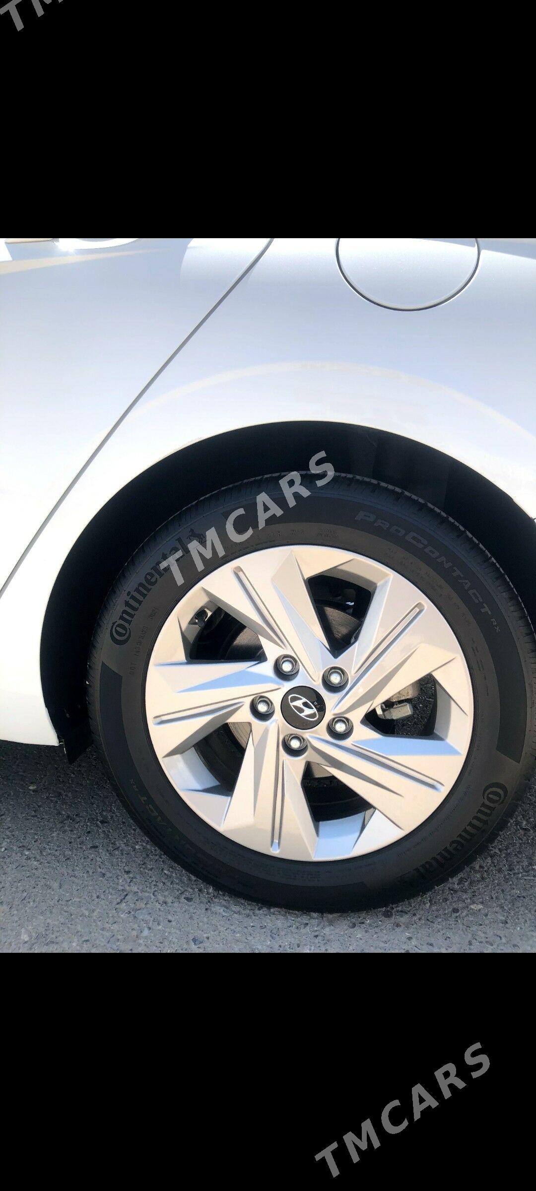 Hyundai Elantra 2022 - 245 000 TMT - Aşgabat - img 10