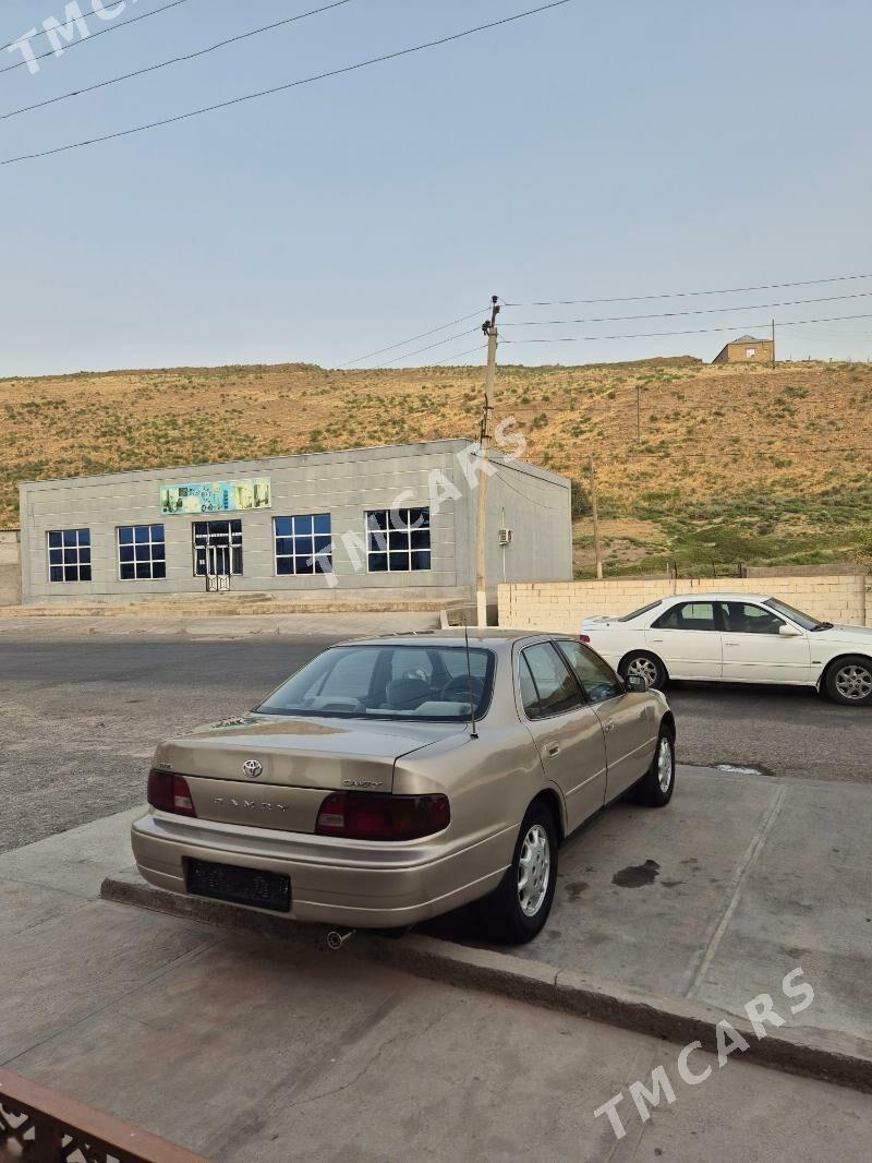 Toyota Camry 1996 - 75 000 TMT - Serhetabat (Guşgy) - img 4
