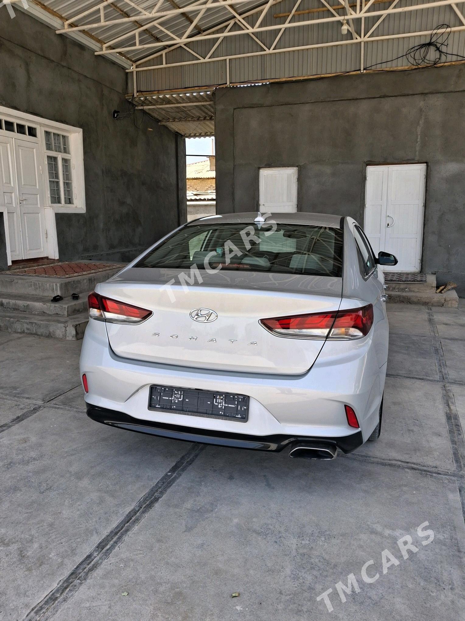 Hyundai Sonata 2019 - 210 000 TMT - Байрамали - img 4