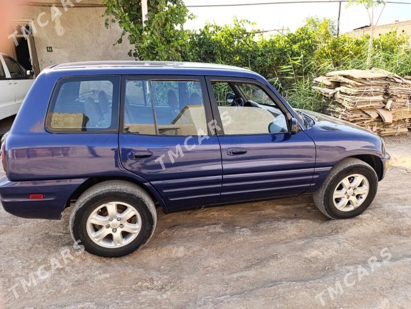 Toyota RAV4 2000 - 70 000 TMT - Гурбансолтан Едже - img 3