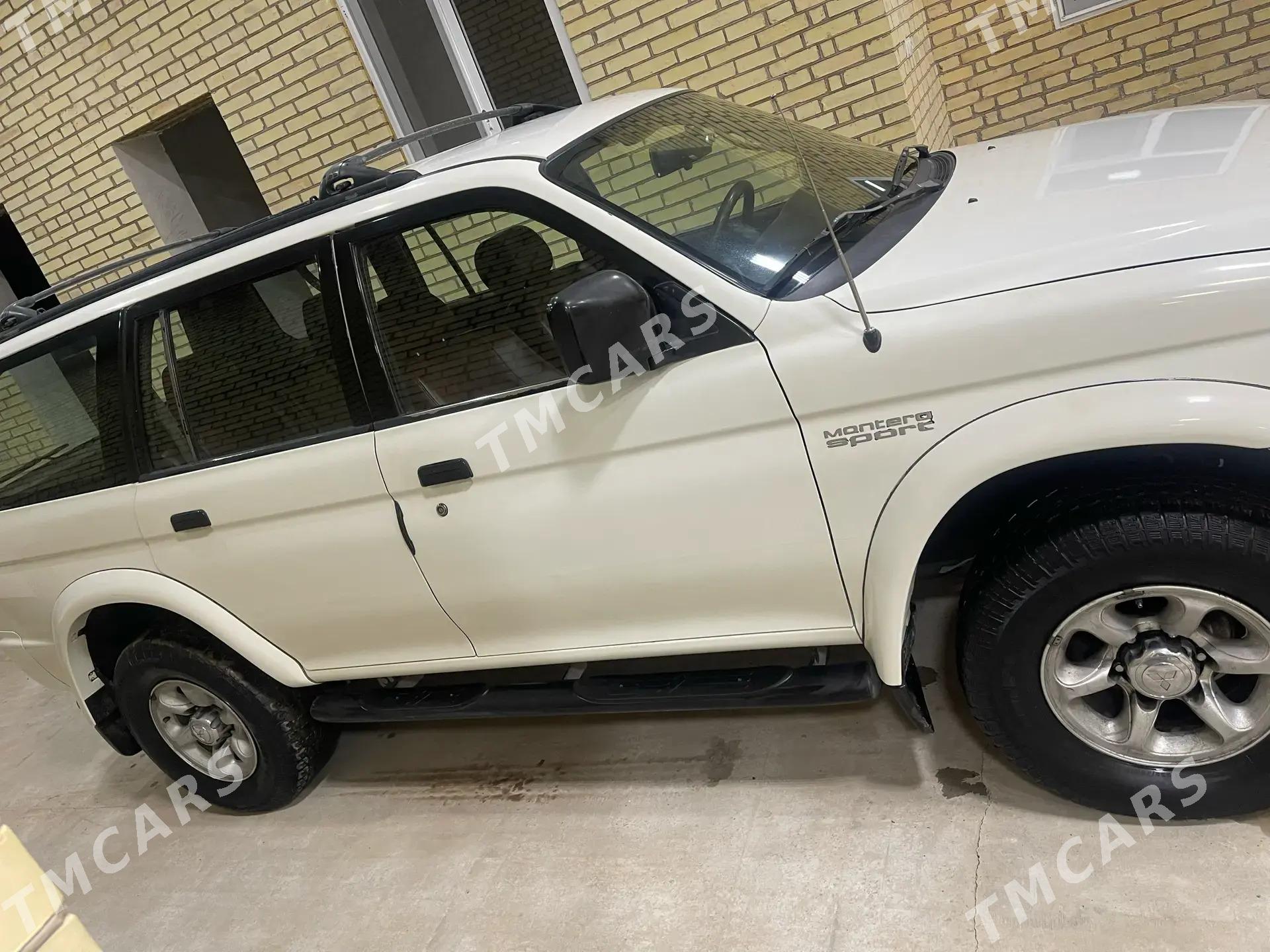 Mitsubishi Montero Sport 2000 - 100 000 TMT - Туркменабат - img 3