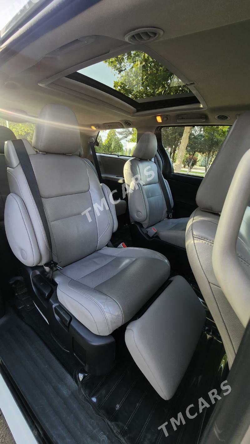 Toyota Sienna 2016 - 405 000 TMT - Aşgabat - img 4