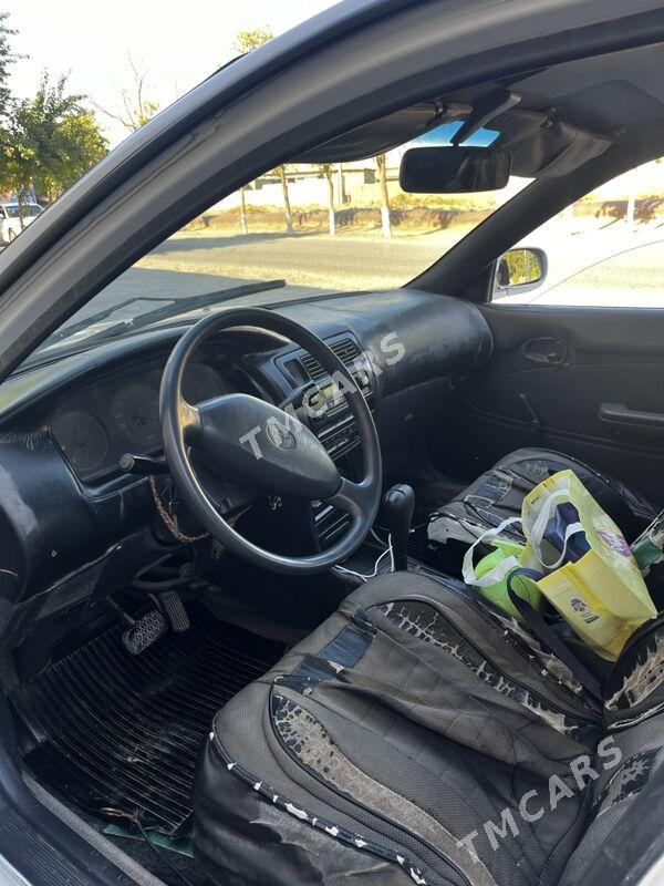 Toyota Corolla 1994 - 50 000 TMT - Мары - img 3