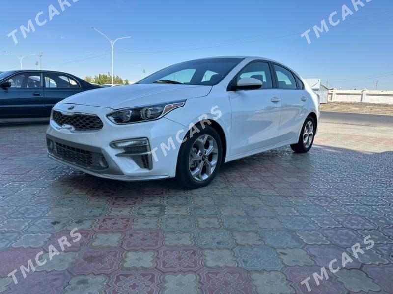 Kia Forte 2020 - 200 000 TMT - Мары - img 3