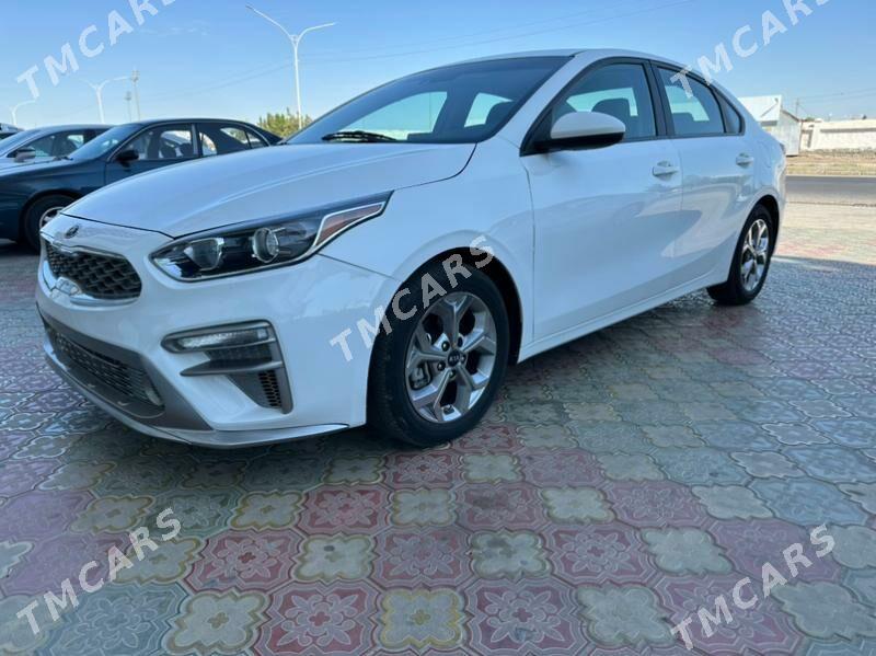Kia Forte 2020 - 200 000 TMT - Мары - img 7