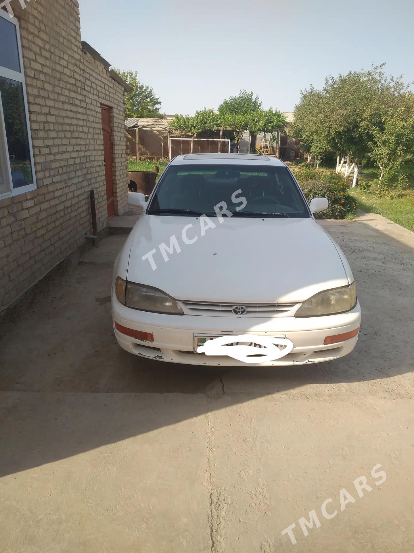Toyota Camry 1995 - 90 000 TMT - Wekilbazar - img 3