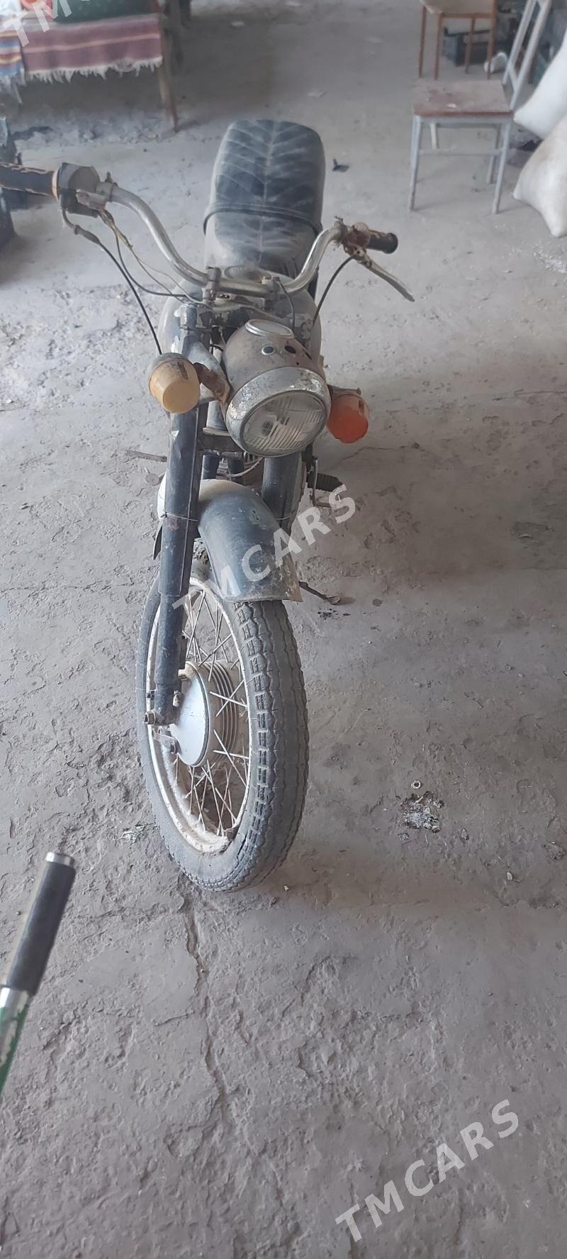 Jawa 300 1985 - 5 000 TMT - Dänew - img 2