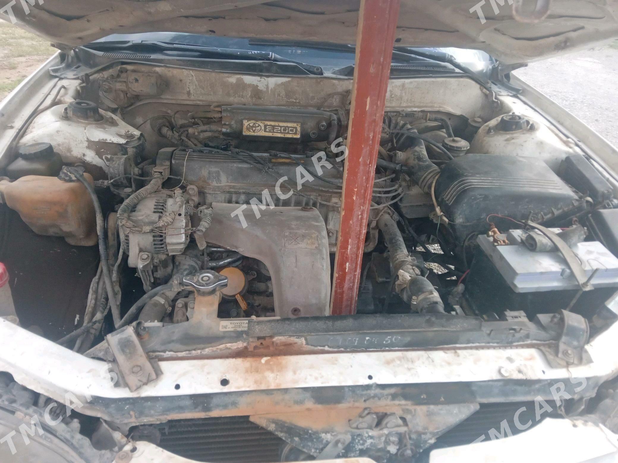 Toyota Camry 1996 - 60 000 TMT - Теджен - img 5