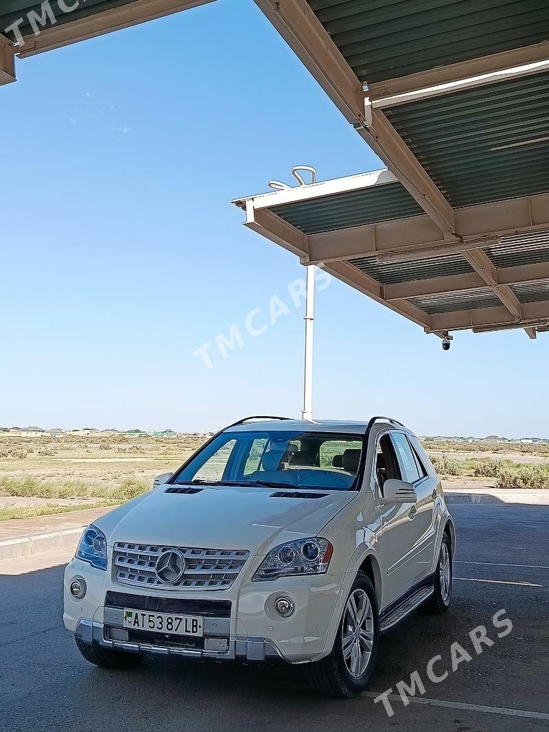 Mercedes-Benz ML350 2008 - 200 000 TMT - Türkmenabat - img 3
