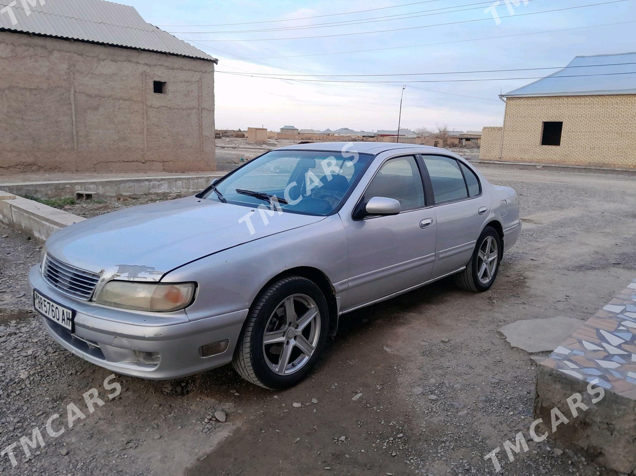 Nissan Maxima 1995 - 23 000 TMT - Sarahs - img 5