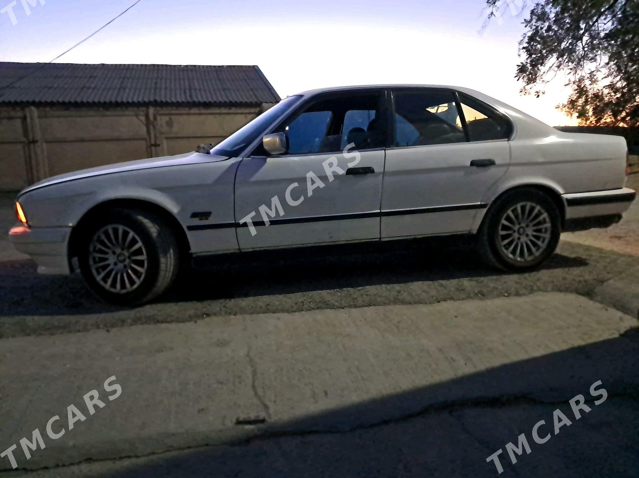 BMW 525 1990 - 53 000 TMT - Kaka - img 4