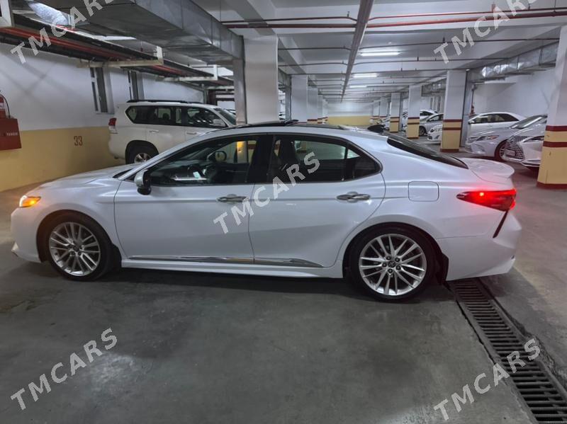 Toyota Camry 2018 - 340 000 TMT - ул. Подвойского (Битарап Туркменистан шаёлы) - img 2